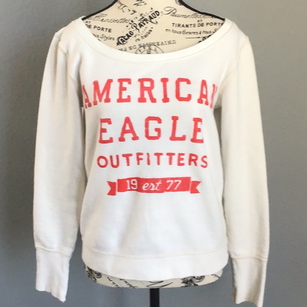AMERICAN EAGLE SO SOFT SWEAT SHIRT. SIZE SMALL